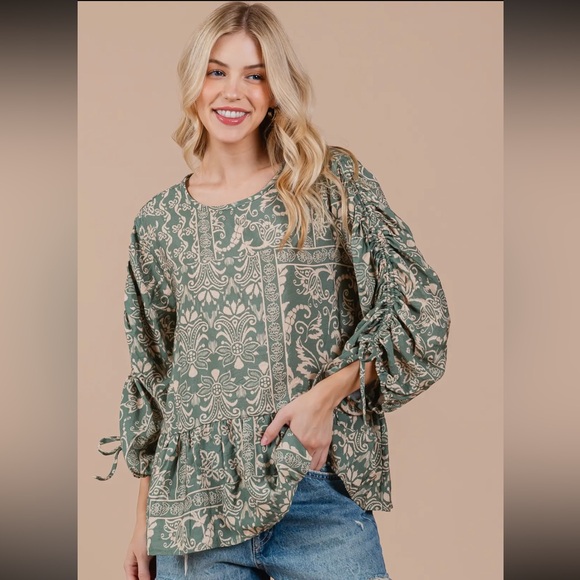 Boho Abstract Quarter Sleeve Top - Picture 3 of 5